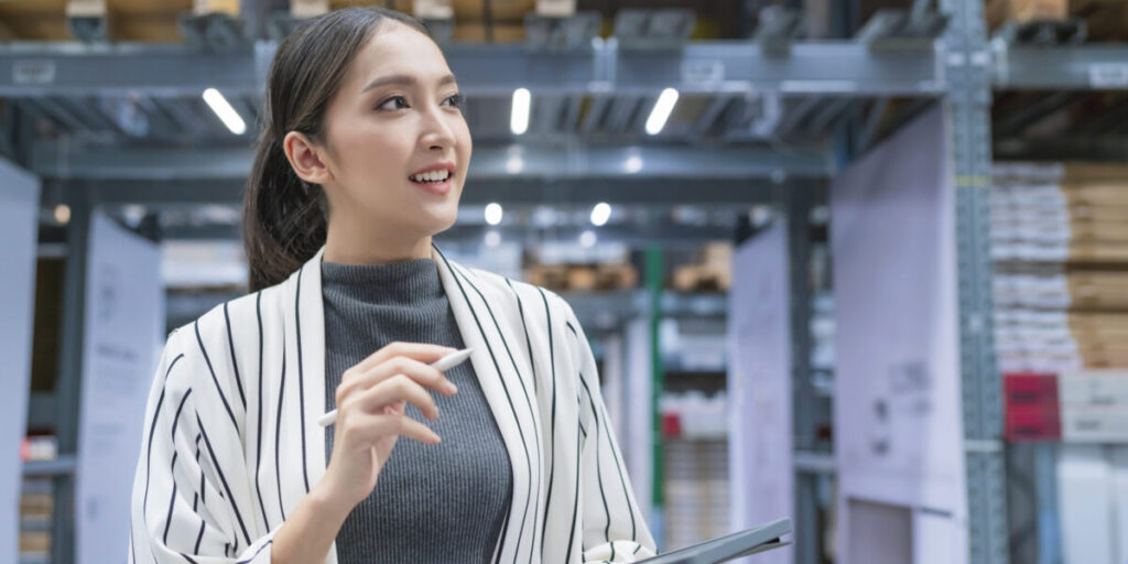 倉庫管理職のキャリアプランと身につくスキル